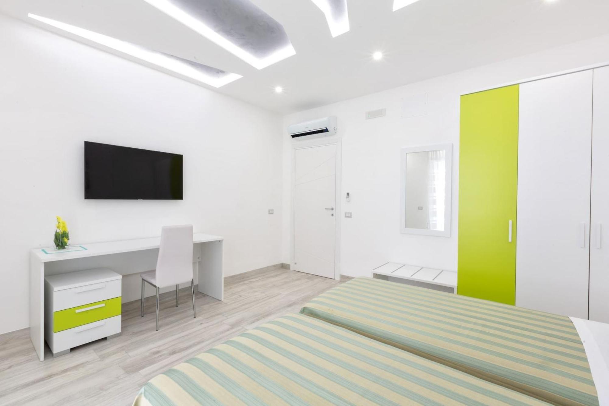 Sorrentovibes - New & Stylish Two Bedroom Apartment With Balconies المظهر الخارجي الصورة