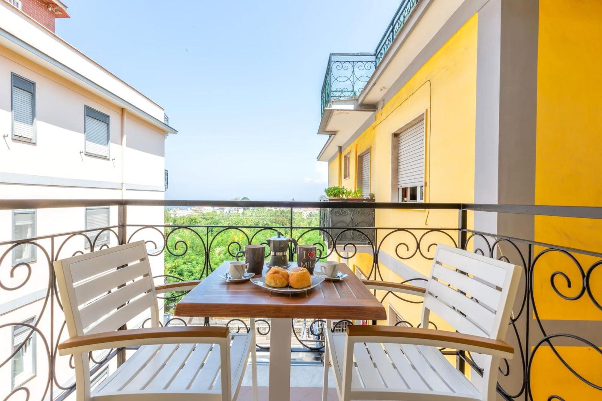 Sorrentovibes - New & Stylish Two Bedroom Apartment With Balconies المظهر الخارجي الصورة